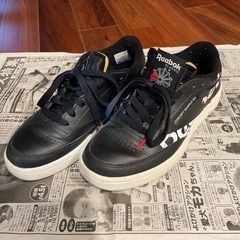 Reebok CLASSIC スニーカー　24.5