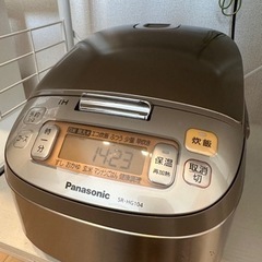 炊飯器　Panasonic  パナソニック　SR-HG104 2...