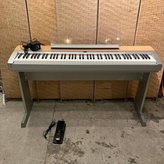 【売約済み】　電子ピアノ　ヤマハ　Yamaha P-140  デ...