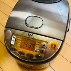 象印　炊飯器　5.5合炊き　極め炊き NP-VD10（中古）