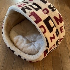 ペットベッド　ドーム型　ベージュ　冬用　猫　小型犬