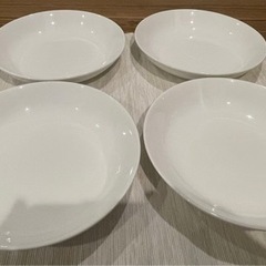 ニトリ　お皿　丸深皿　4枚　白　ホワイト