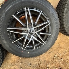 スタッドレスタイヤ　195/65r/15 アイスガード　ヨコハマタイヤ