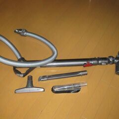 ダイソン掃除機　DC48　動作品・強力吸引サイクロン