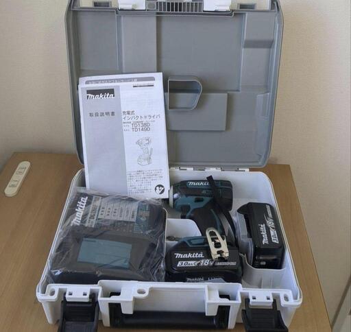 マキタ　インパクトドライバー　TD149DRFX