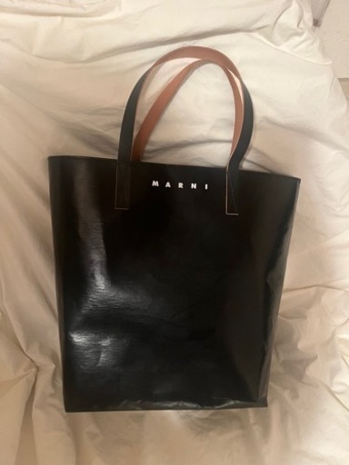 マルニ　MARNI　カバン