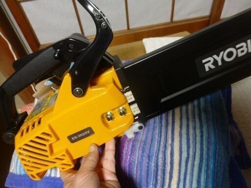 リョービ　エンジンチェンソー　ES-3025V　未使用