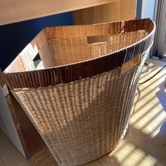IKEA 竹細工のカゴ