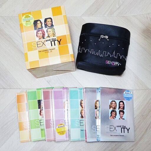 SEX AND the CITY DVD　1〜6　全巻 特製バニティバッグ付き