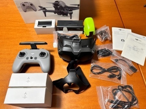 DJI FPV COMBO ドローン ゴーグル コントローラー　goggles 本体なし　未使用品あり