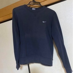 NIKE ロングTシャツ