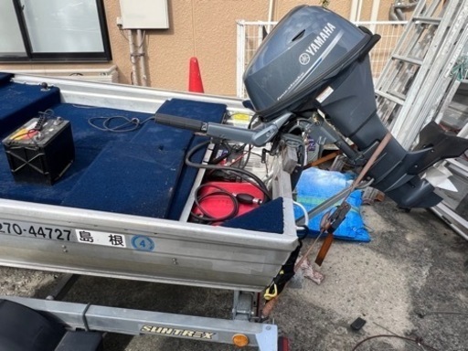 12ft Vハル 15馬力船外機 ライブスコープ エコマップ