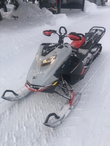 スノーモービル2021 SKIDOO SUMMIT 850 165 (ssk) 士別のその他の中古あげます・譲ります｜ジモティーで不用品の処分