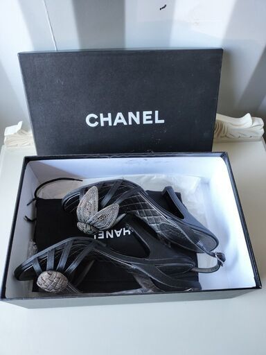 シャネル CHANEL 黒 レディース パンプス ヒール サンダル 箱入り イタリア製 23.5cm 23cm 23.0cm 履きやすい かわいい スリム オシャレ お手頃 お得 格安 激安 破格 特価 特売 セール