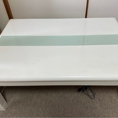 【お値下げ中】白いコタツテーブル（写真入れ付き）