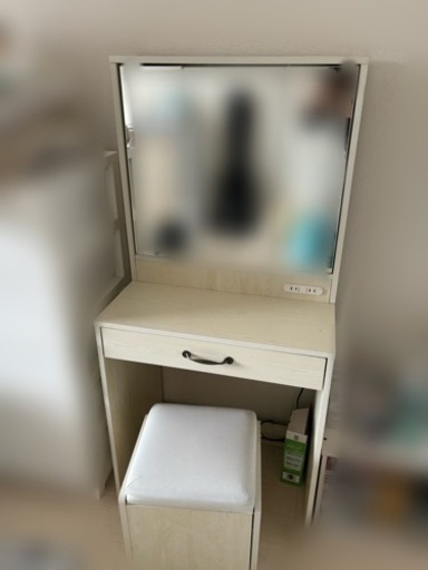 【決まりました】ドレッサー　椅子付き(訳あり)