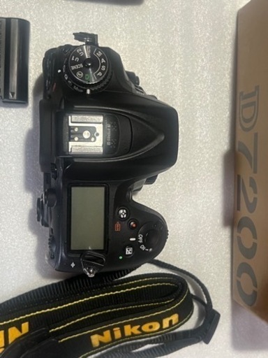 Nikon D7200 ボディー元箱　説明書　付き〔視度調節故障〕 Nikon D7200 ボディー元箱 説明書 付き〔視度調節故障〕