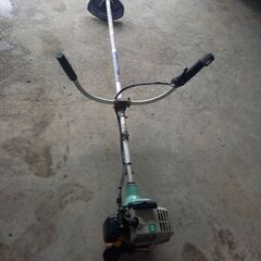 草刈り機　HITACHI