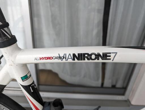 ロードバイク Bianchi Via nirone 7 All hydrocarbon C2C