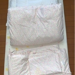 ベビーベッド用マット西川　敷布団　掛布団の4点セットです　マット...