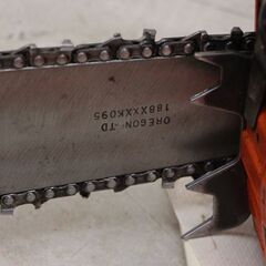 Husqvarna エンジンチェンソー ハスクバーナ 254XP 254 カバー付 チェーンソー 丸太 薪 伐採 林業 プロ機 (D5404wY)