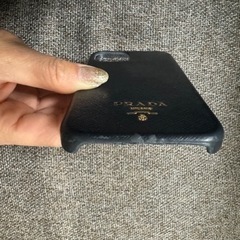 本物 PRADA iPhone12 Pro レザーケース