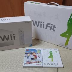 【値下げしました】Wii本体 / WiiFit / ソフト2本