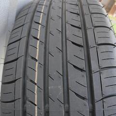 【取り引き中】215/60R16　夏タイヤ　4本セットヴェゼル　ほぼ新品
