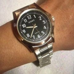 取り引き中　1／3購入腕時計　試し付けだけで未使用　JーAXIS