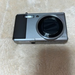 取引終了しました。RICOH R8シルバー