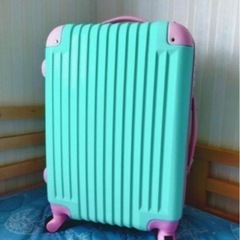 スーツケース　sサイズ
