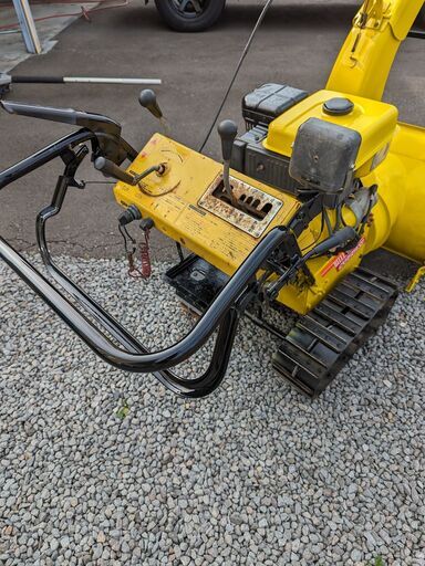 ☆札幌発☆中古☆スズキ 除雪機 スノーシュート8馬力 ベルト2本新品