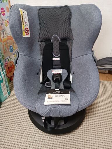 エールベベ　チャイルドシート