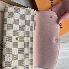 ルイ　ヴィトン　財布