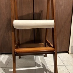 【美品】キッズ木製椅子　高さ調節可