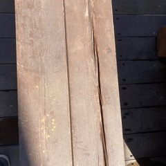 Bess 2002年の　ウッドデッキ用の机／椅子