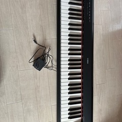 電子ピアノ　YAMAHA 61鍵盤