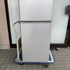 ■ 2ドア冷蔵冷凍庫 AQUA アクア AQR-111D 容量1...