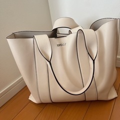 日本未発売 DKNY ホワイト ハンドバッグ