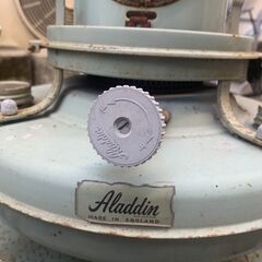 管K-41【愛知県一宮市から】【平日もお渡しできます！】ストーブ Aladdin Industries アラジン石油ストーブ アンティーク 年代物  Made in Englandモデル 英国製 タンク容量3.6L 燃費0.28L/h スタンダート ブルーフレームヒーター No.320050