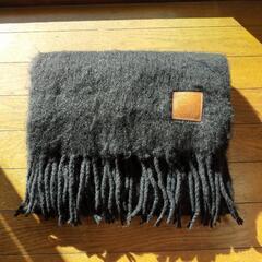 【新品未使用】LOEWE マフラー