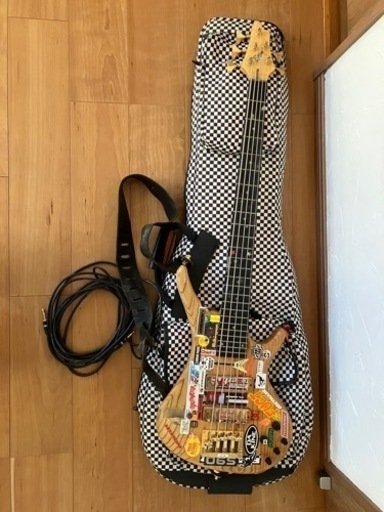 bossa 5弦ベース　中古　(問い合わせ多数)