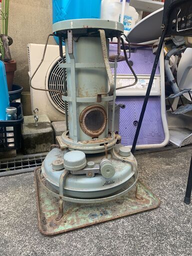 管K-43【愛知県一宮市から】【平日もお渡しできます！】ストーブ Aladdin Industries アラジン石油ストーブ アンティーク 年代物 スタンダート ブルーフレームヒーター　現状品