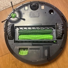 ★値下げ★iRobot ルンバi3＋ クリーンベース付