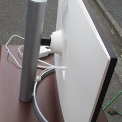 ☆LG 27UP650-W 27インチ液晶モニター IPS4K液晶パネル◆2021年製・IPS 4KパネルとHDRが実現するリアルな映像再現