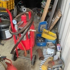 ジャンク　エアーコンプレッサー、サンドブラスト、予備タンク