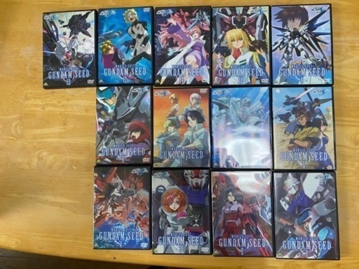 値下げします。ガンダムSEED全13巻、SEED destiny 全13巻  