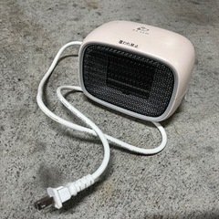 小型電気ファンヒーター　350W