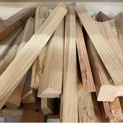 木材の切れ端　薪などに