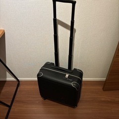スーツケース(一泊二日用)